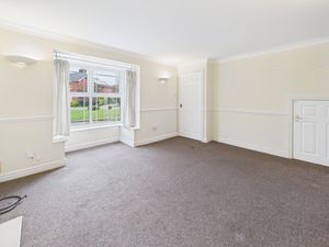 Living Room- click for photo gallery